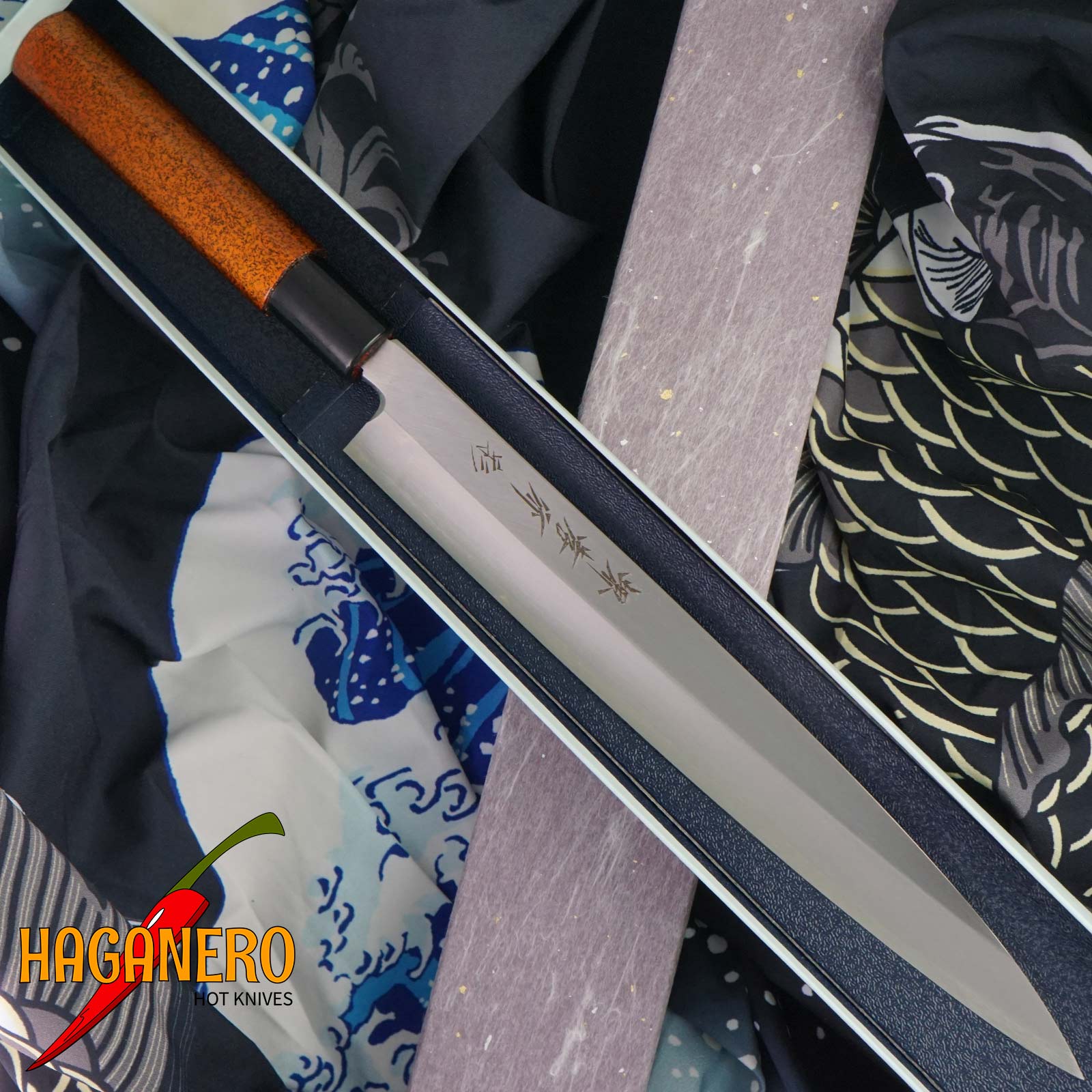 Yanagiba Japanese kitchen knife Sakai Takayuki Inox Bronze Lacqured with Saya 04313H 24cm