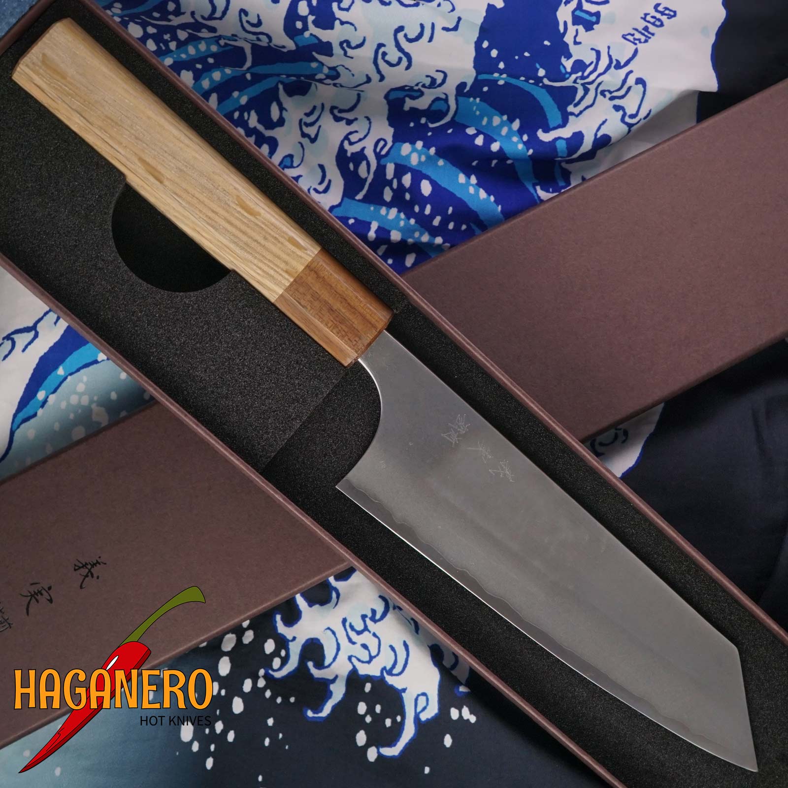 Bunka Japanese kitchen knife Yoshimi Kato Aogami D-510OWN 17cm