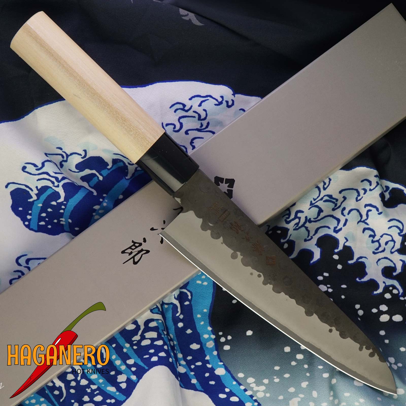 Gyuto Japanese kitchen knife Tojiro VG10 Hammered F-1114 18cm