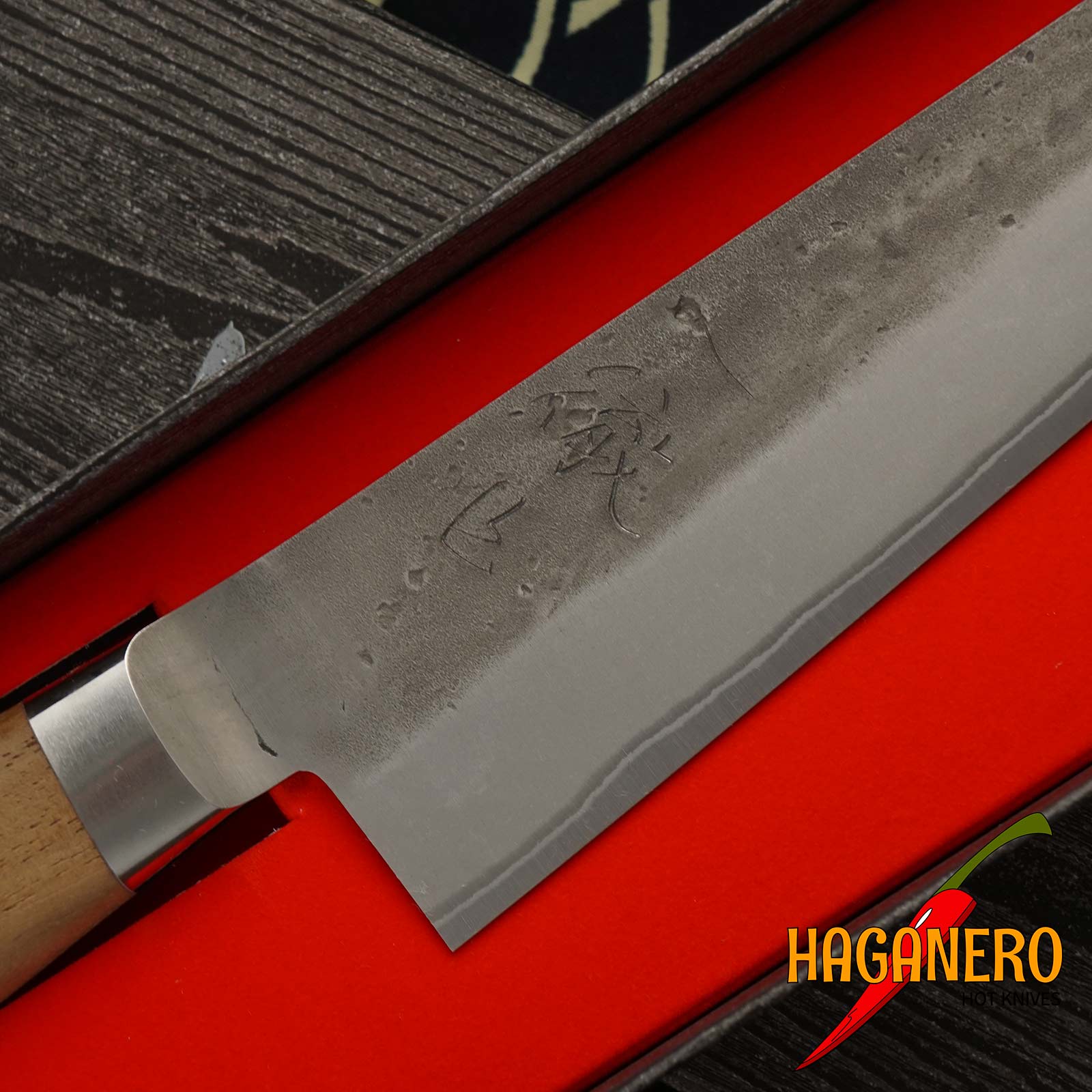 Japanisches Küchenmesser Ittetsu Tadafusa OEM Garasuki Aogami 2 ISN-09 18cm