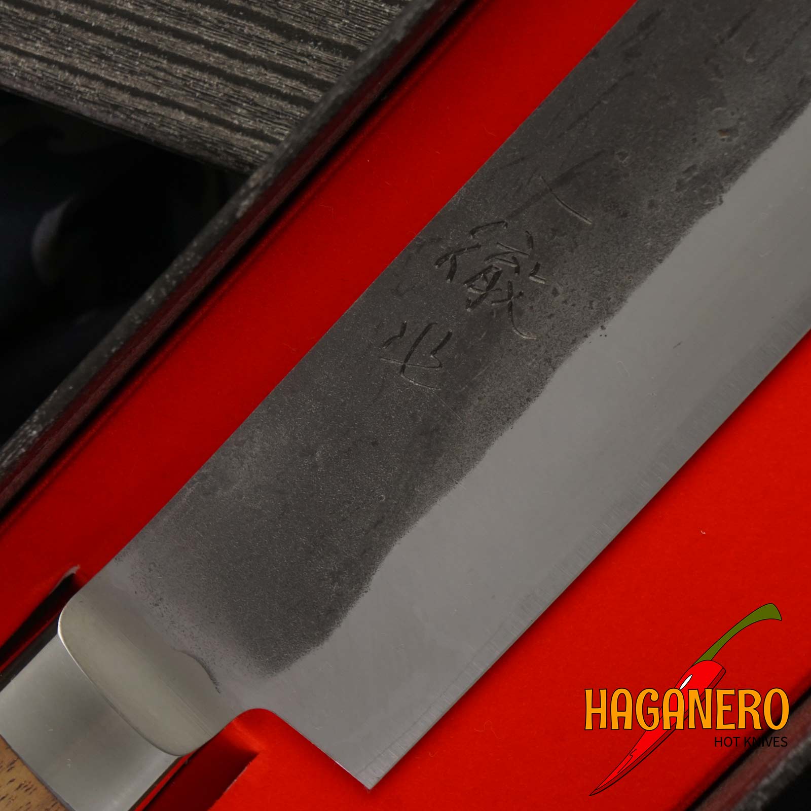Japanese kitchen knife Sujihiki Ittetsu Tadafusa OEM Aogami 2 S/S Clad ISN-11 27cm