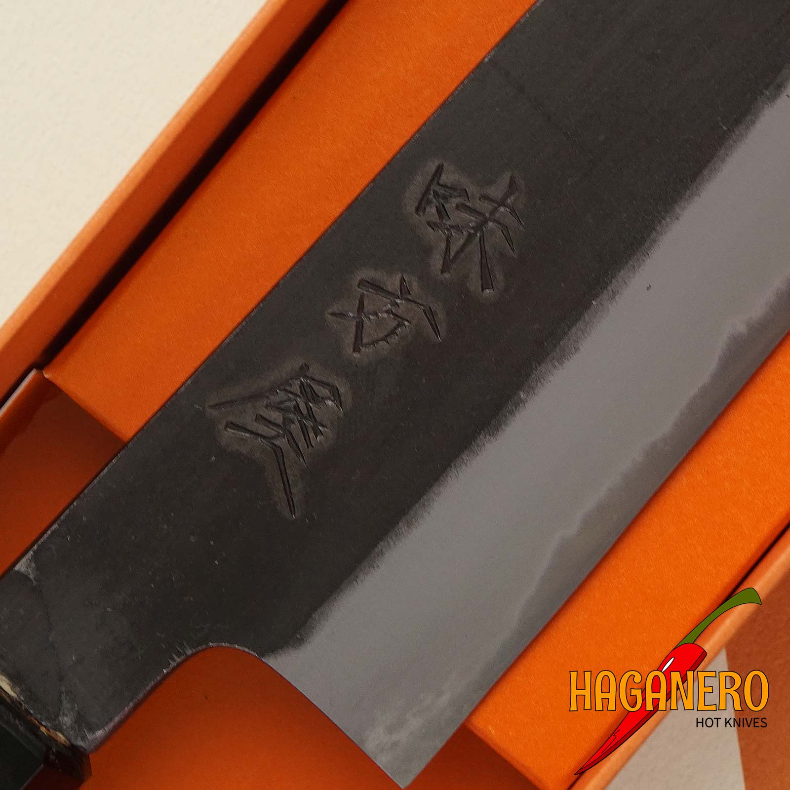Petty Japanese kitchen knife Mutsumi Hinoura MHN-1103BR 15cm