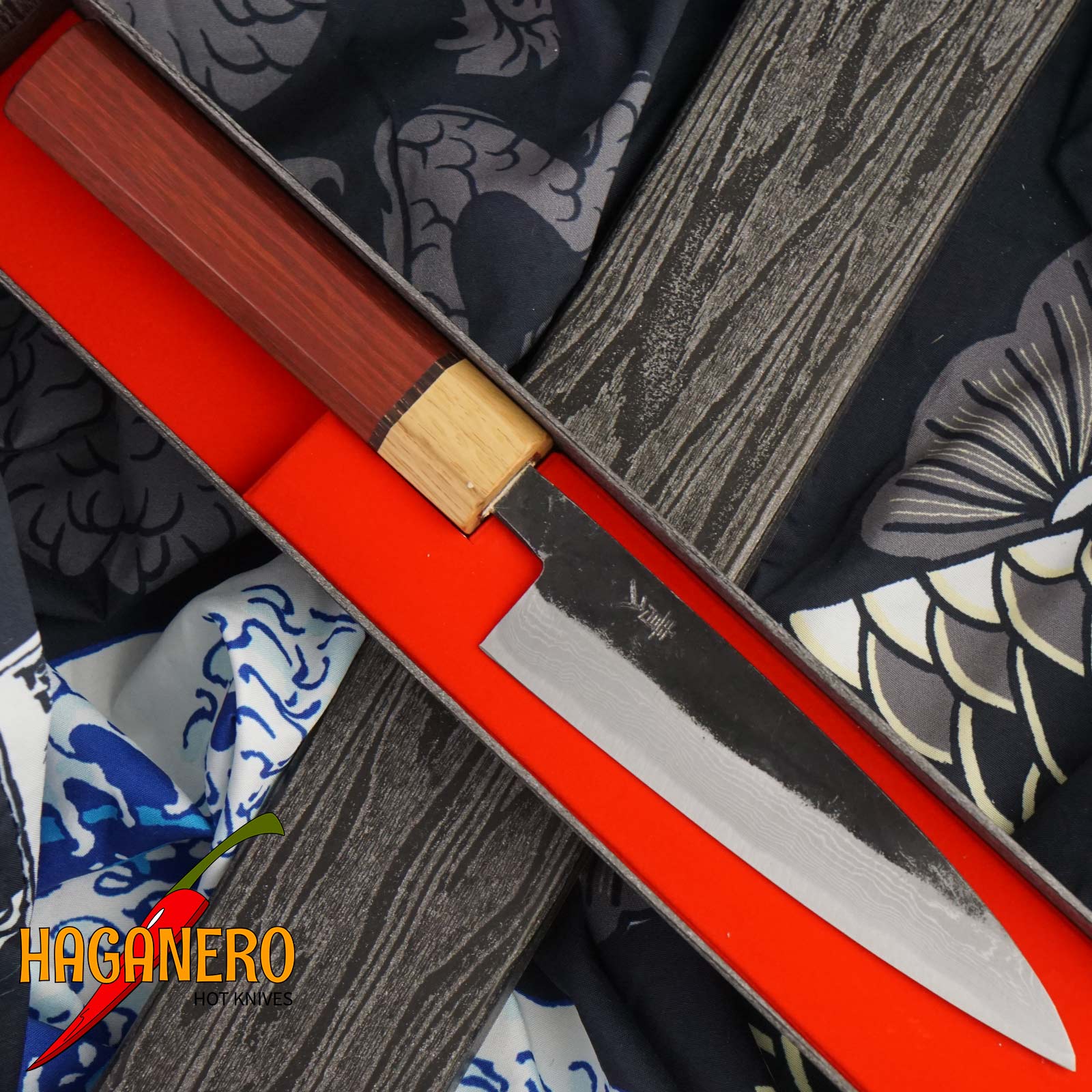 Japanese kitchen knife Tsutomu Kajiwara Petty TK-1112 12cm