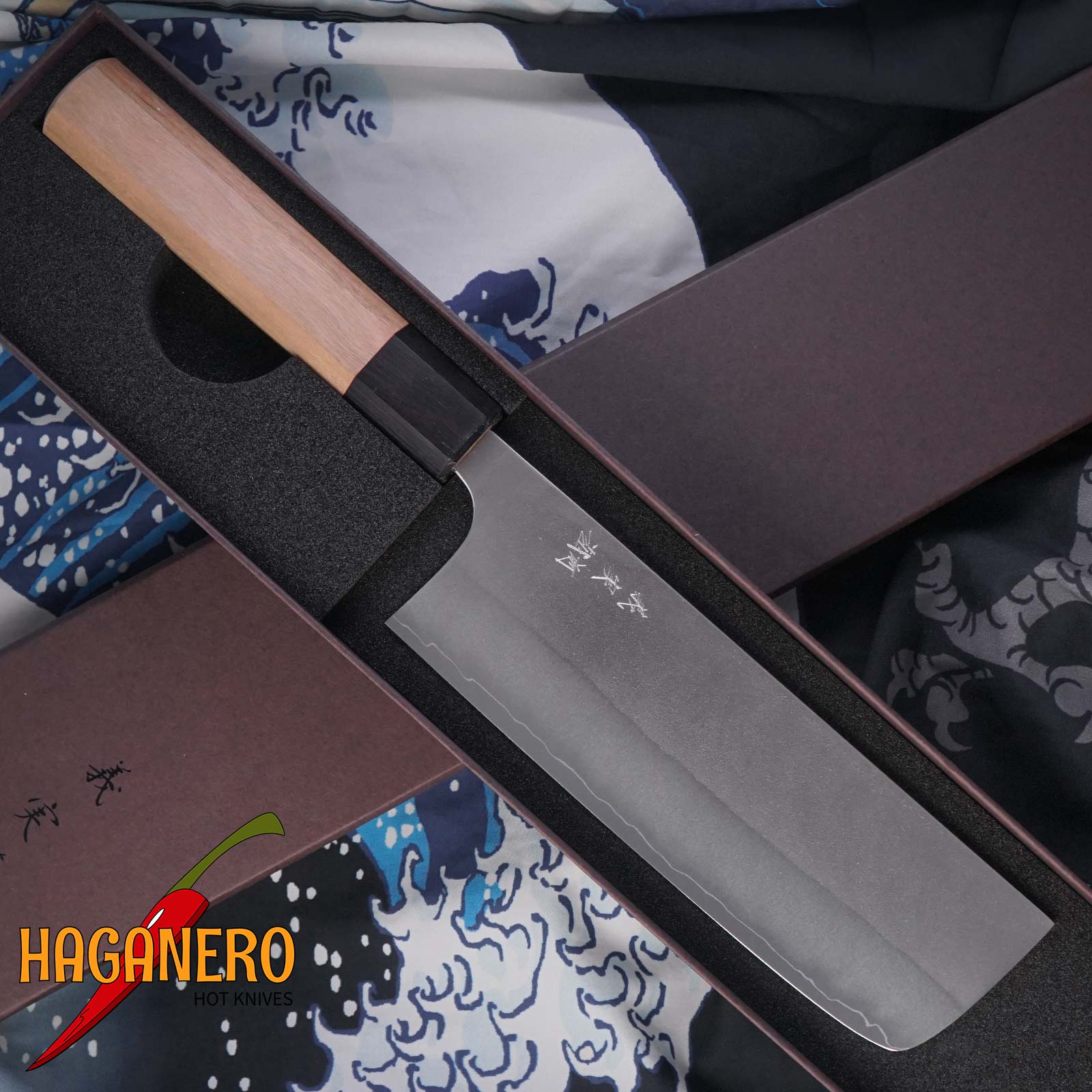 Nakiri Japanese kitchen knife Yoshimi Kato Ginsan D-703 16.5cm