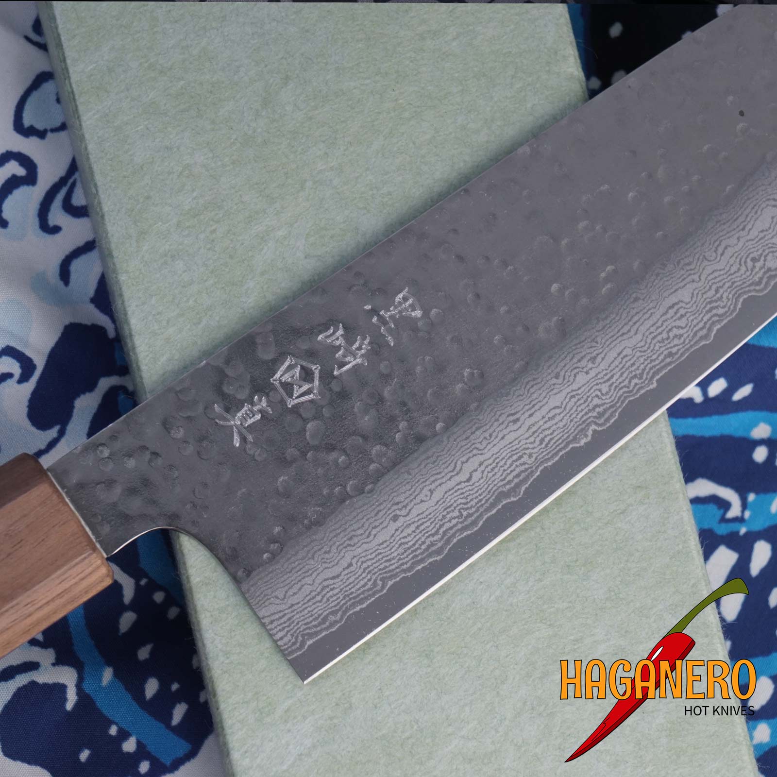 Santoku japanisches Küchenmesser Makoto Kurosaki STYLK-102 16,5 cm